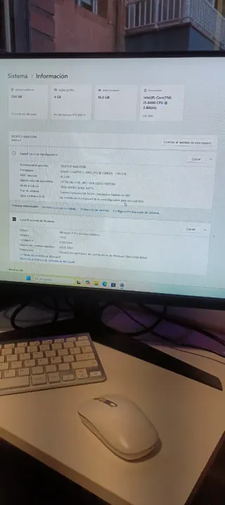 Torre PC MSI Negra