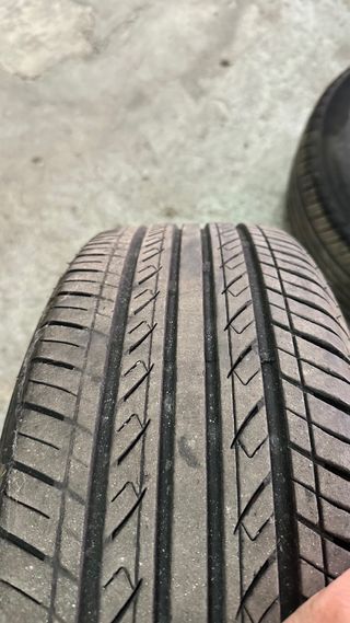 Llantas BMW Z3 con neumáticos en 205/65R15
