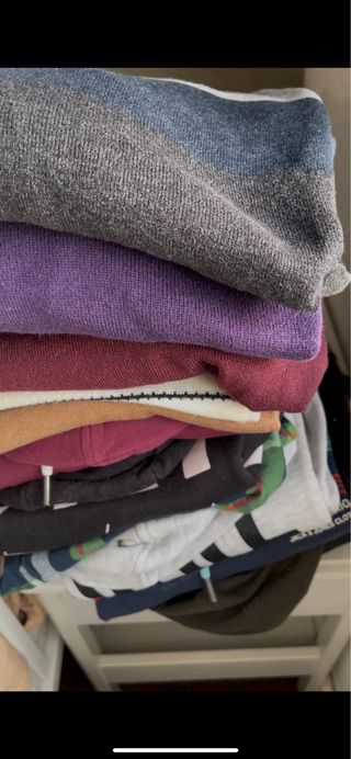 Lote Ropa Hombre ( hay mas de 70 piezas)