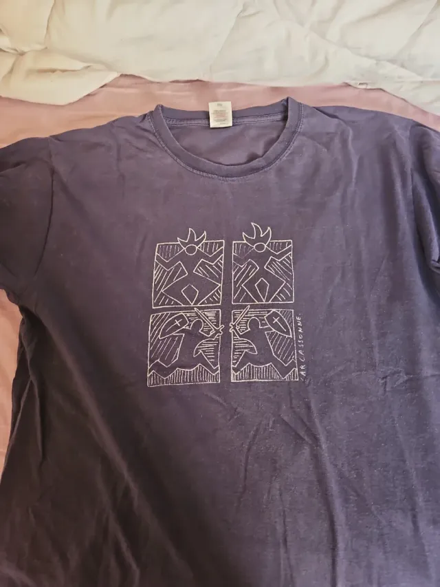 Camiseta Carcassonne Morada