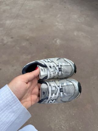 New Balance 530 bebé Talla 25