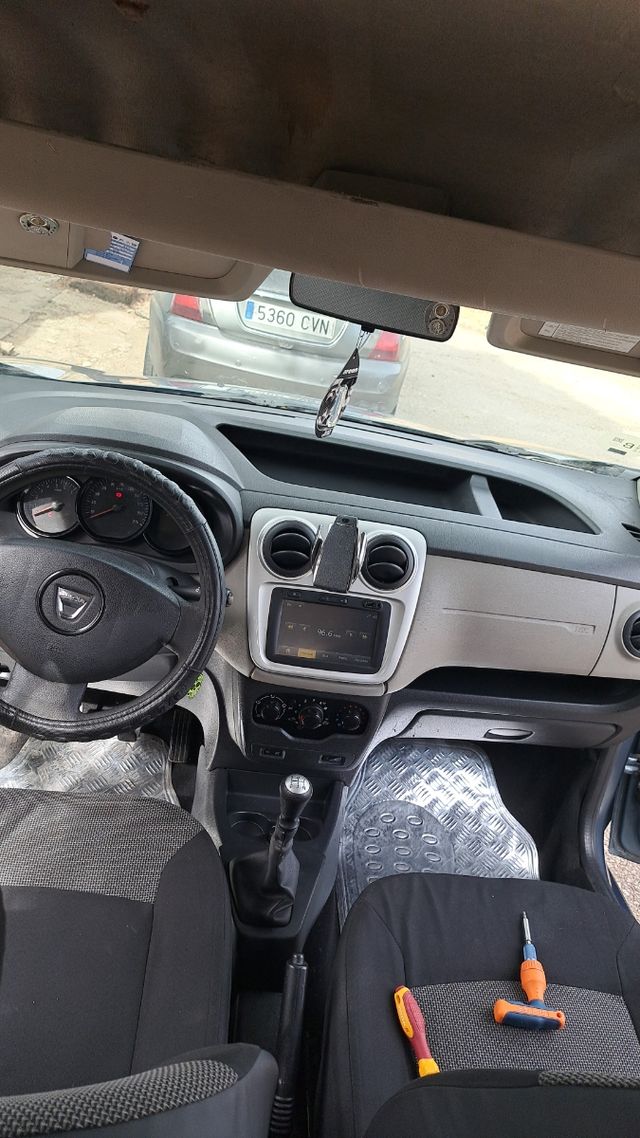 Dacia Dokker 2013