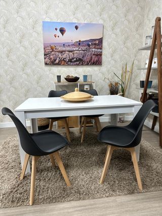 Mesa Comedor Nuevo + 4 Sillas Acolchadas 