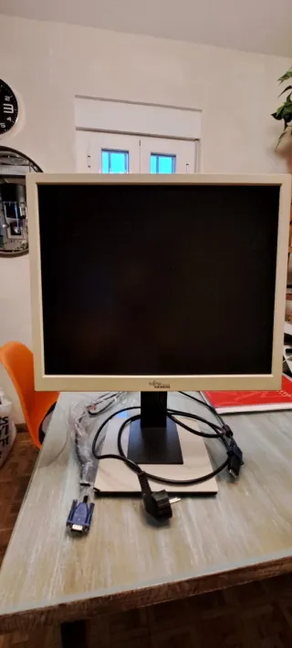 Monitor Fujitsu Siemens 19" Beige