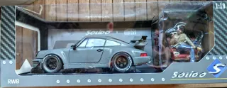 Reserva Miguel Ángel. Porsche 911 RWB 1:18 Solido