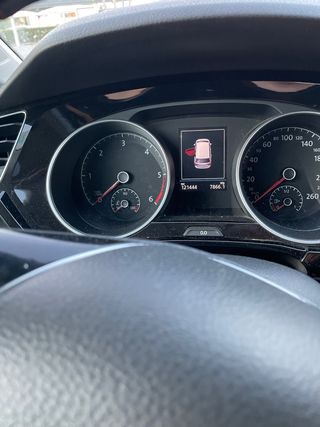 Volkswagen Touran 2016