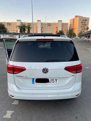 Volkswagen Touran 2016