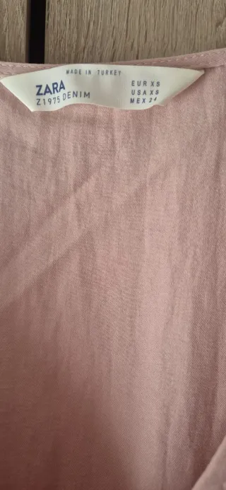 Vestido Zara rosa botones talla S