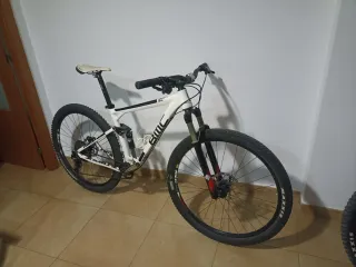 Bicicleta BMC Doble Montaña Aluminio