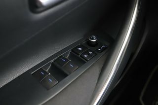 Toyota Corolla 1.8 Hybrid Active Tech