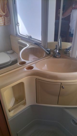 Caravana Fendt + de 750