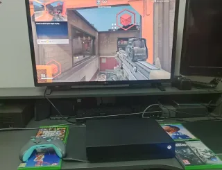 Xbox One X Negra