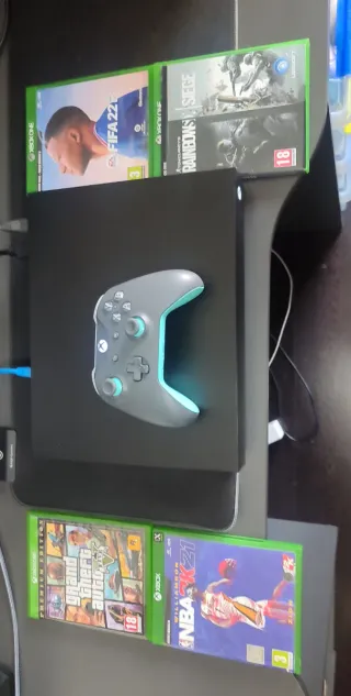 Xbox One X Negra