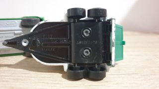 Matchbox Land Rover Ninety con remolque