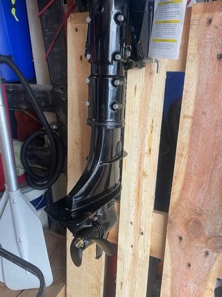 Motor fueraborda Hidea 5CV 4 tiempos