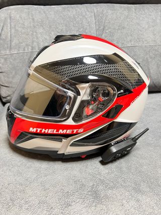 Casco MT Helmets Talla M con intercomunicador