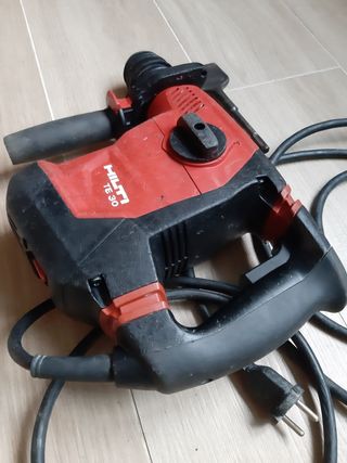 HILTI TE 30 AVR Taladro Martillo SDS Plus