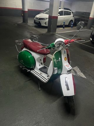 Vespa Px 200 - Año 2002. 29000km. freno de disco.