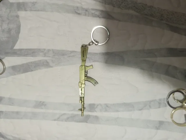 Llavero Escopeta Metálica