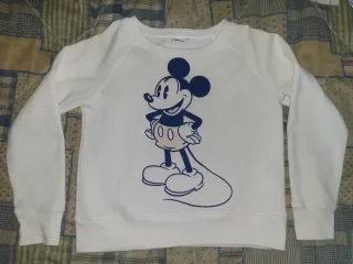 5 prendas ropa chica T-M/L