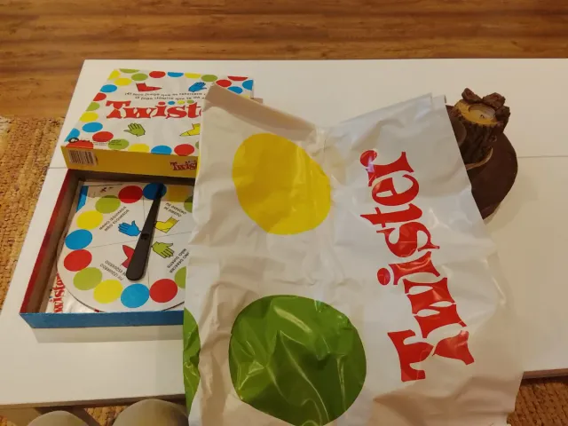 Juego Twister Hasbro Gaming