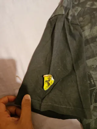 Camiseta Ferrari Gris Estampada