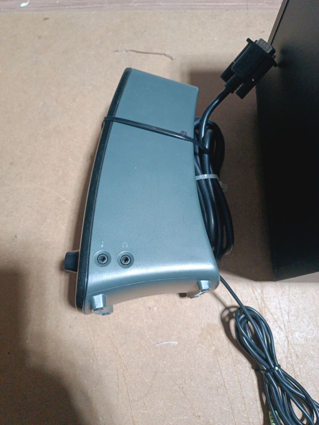 Equipo de Sonido Logitech Negro y Gris