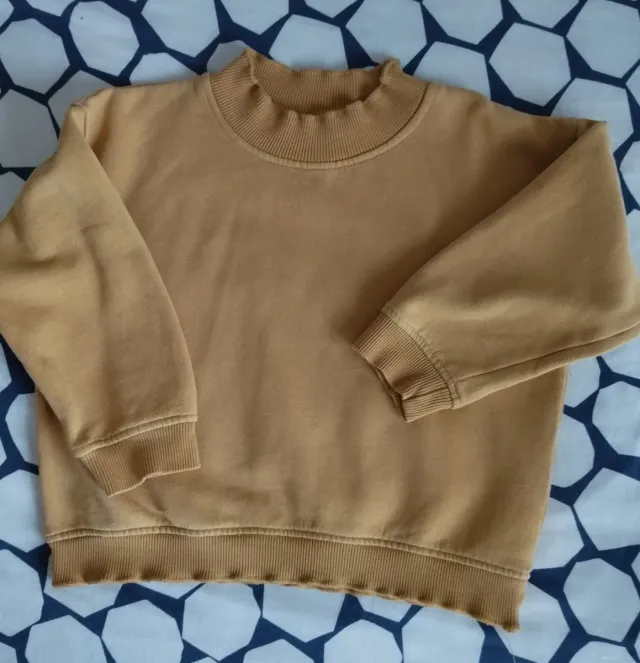 Sudadera Zara unisex niños 4-5 años