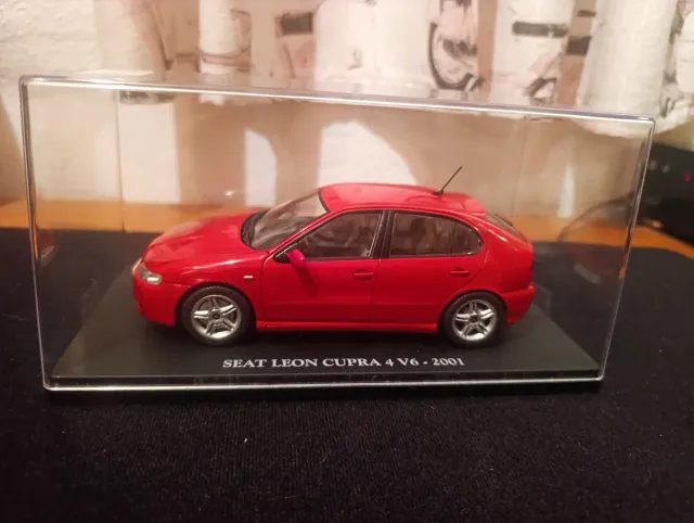 Seat Leon V6 1/24 Rojo