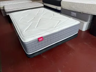 135x190
BASE RETAPIZADA 3D 
COLCHON PIKOLIN VISCO 