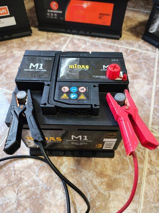 Batería de coche Midas M1 440A(EN) 12V 44Ah