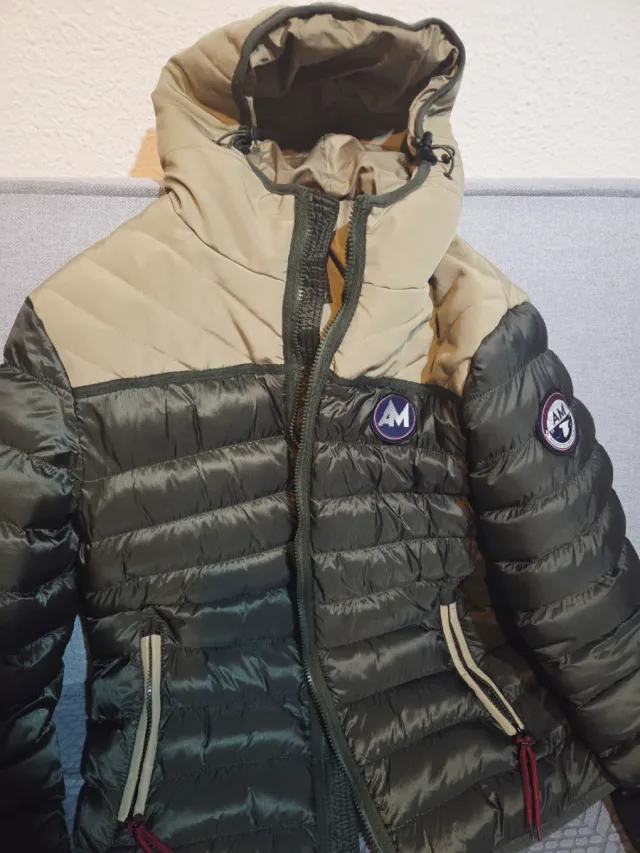 Chaqueta Álvaro Moreno Beige y Verde