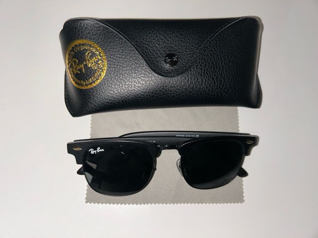 Occhiali da sole Ray-Ban Clubmaster neri