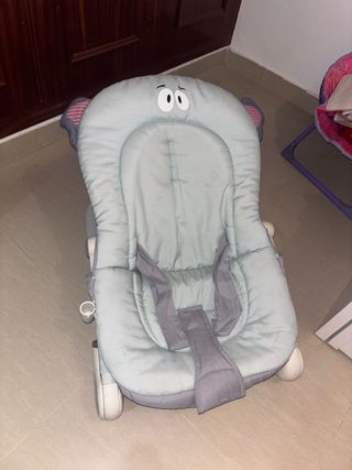 Mecedora para bebé con diseño de elefante