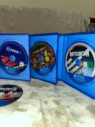Consola PS4 Pro + 4 Juegos