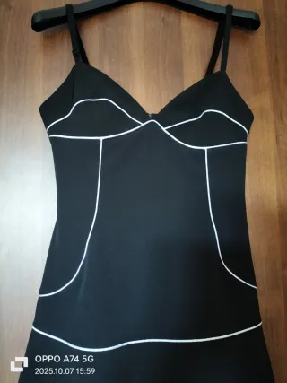 Mini abito nero Benetton