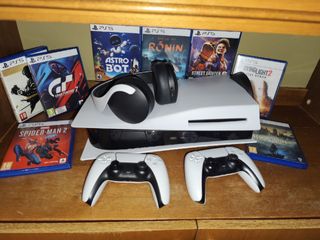 Consola PlayStation 5 + 8 Juegos