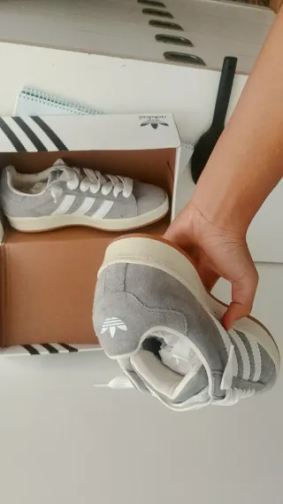 Adidas Campus Grises Talla 42