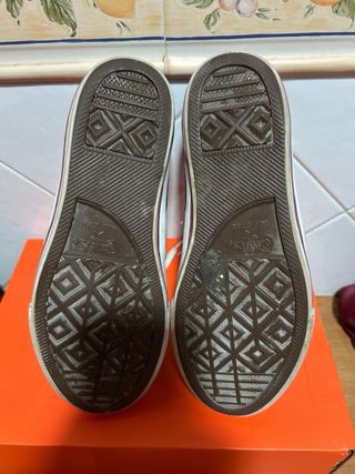 Zapatillas Converse T36 Azul y Blanco