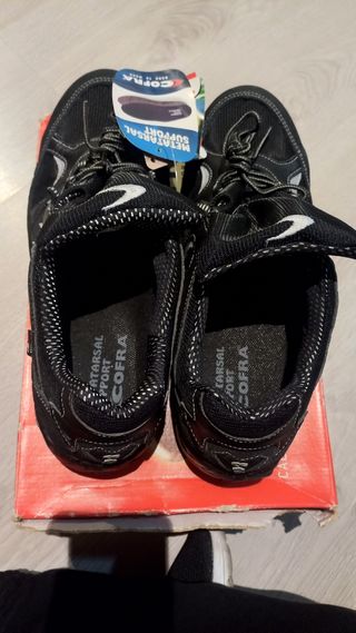 Zapatos de seguridad Cofra negros