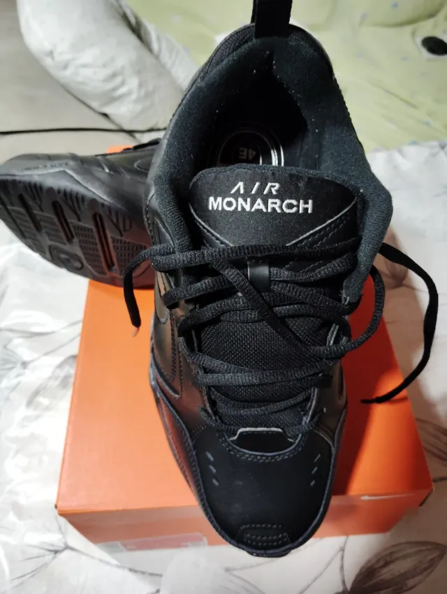 Zapatillas Nike Monarch Talla 42