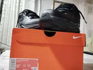 Zapatillas Nike Monarch Talla 42