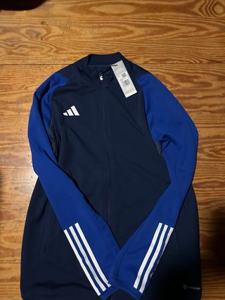 Chaqueta Adidas Tiro 23 SIN USAR