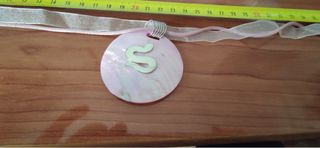 Colgante nácar y plata serpiente