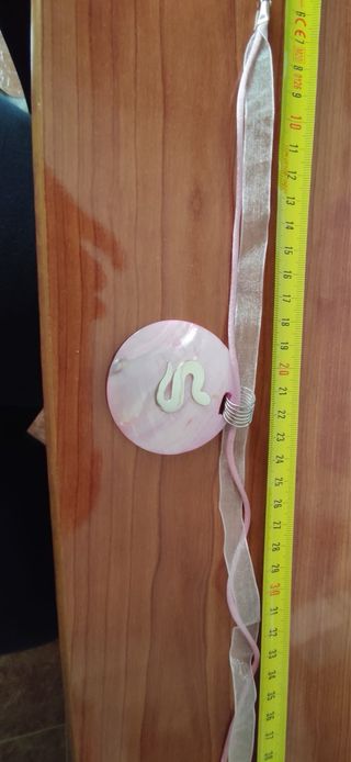 Colgante nácar y plata serpiente