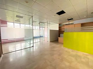 Oficina en venta en Arco Norte - Avda. España en Dos Hermanas