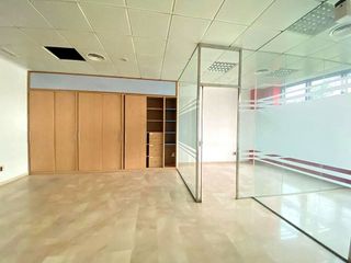 Oficina en venta en Arco Norte - Avda. España en Dos Hermanas