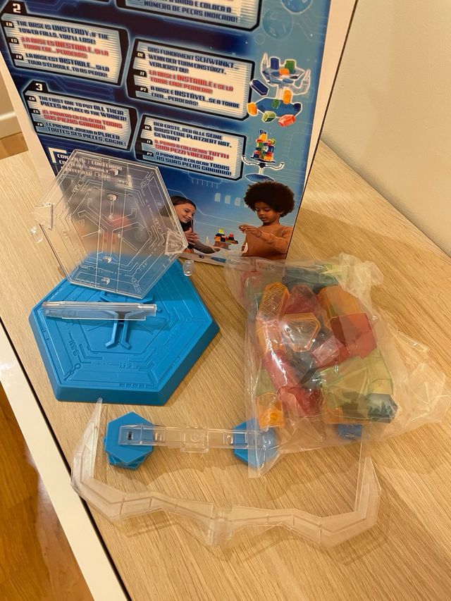 Juego de mesa Gravity Tower