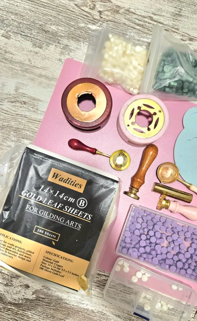 Kit Sello Cera y Hojas Oro Wadities