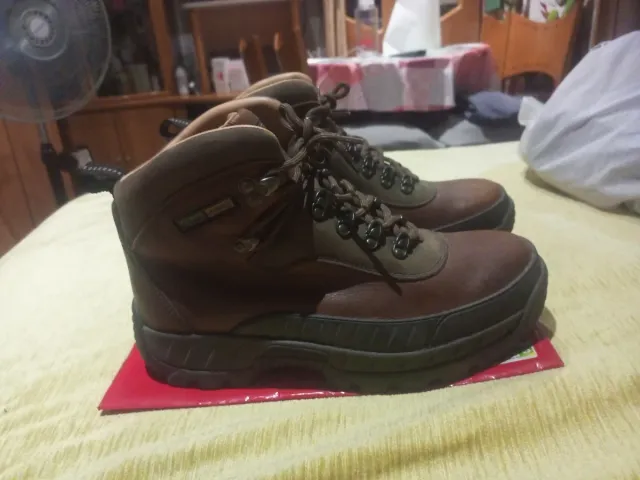 Botas Clarks Talla 45 Marrón/Verde